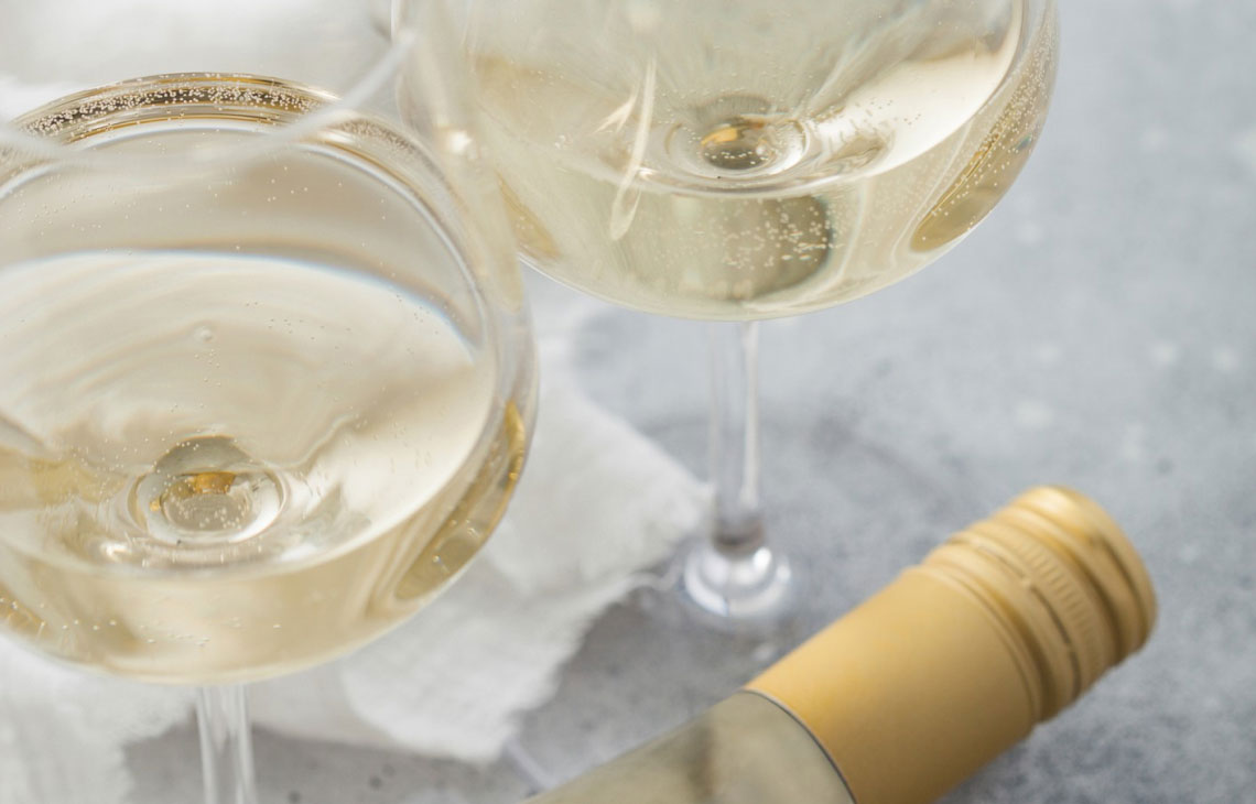 Vrste alkoholnih pijač in njihov vpliv na kožo